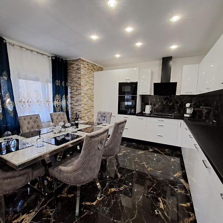 Apartment Monaco غييكا المظهر الخارجي الصورة