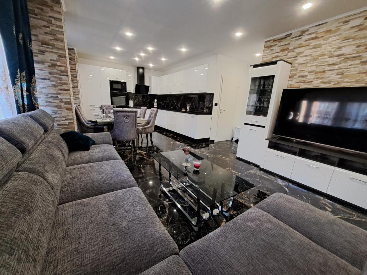 Apartment Monaco غييكا المظهر الخارجي الصورة