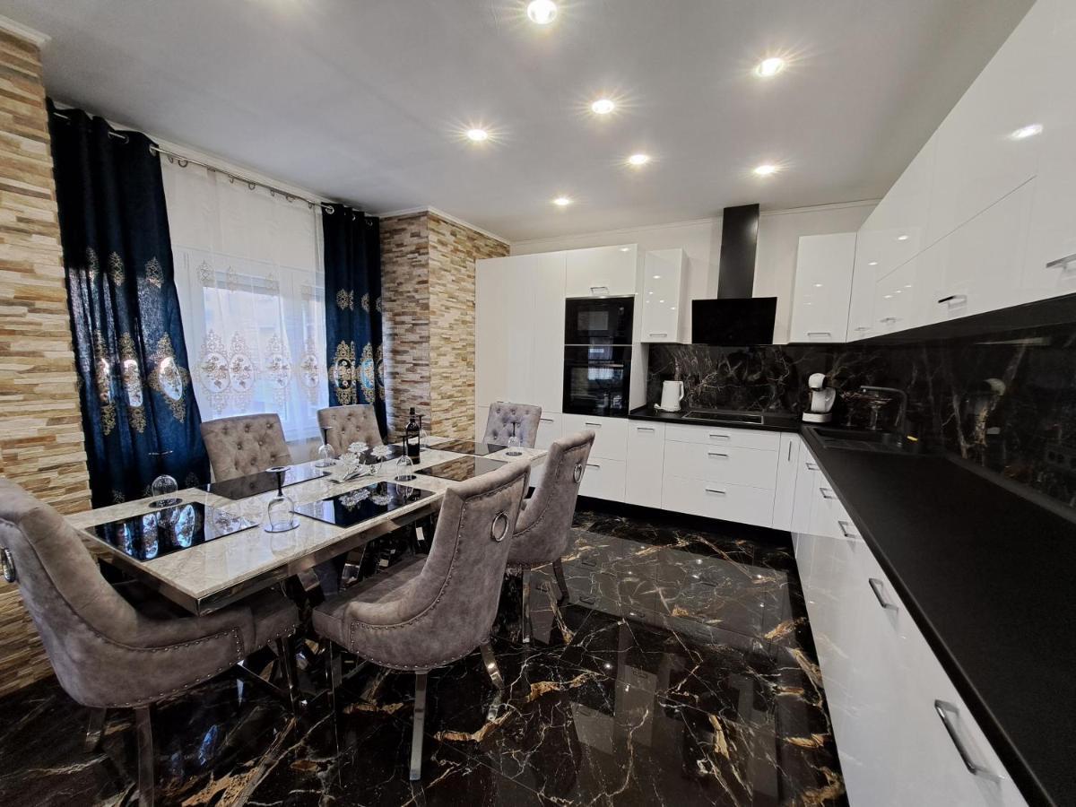 Apartment Monaco غييكا المظهر الخارجي الصورة